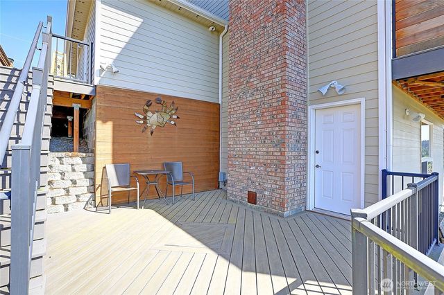 329 Burke Drive, Camano Island, WA 98282