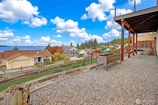 329 Burke Drive, Camano Island, WA 98282