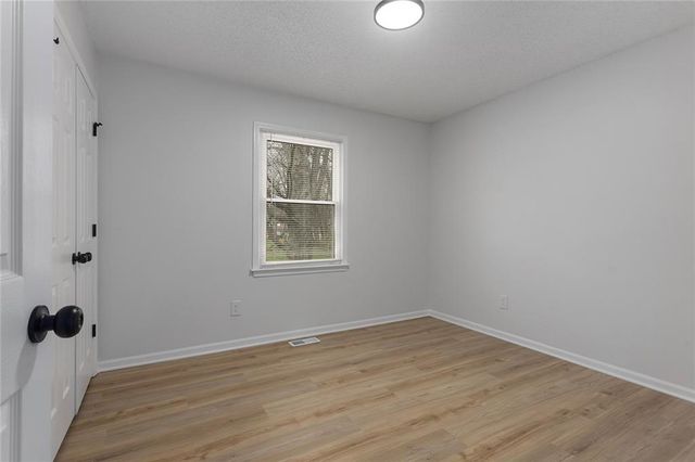 302 S Franklin Street, Spring Hill, KS 66083