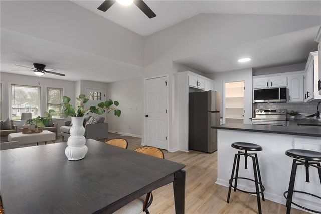 302 S Franklin Street, Spring Hill, KS 66083