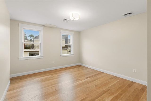 47 Maplewood 47, Watertown, MA 02472