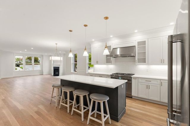47 Maplewood 47, Watertown, MA 02472