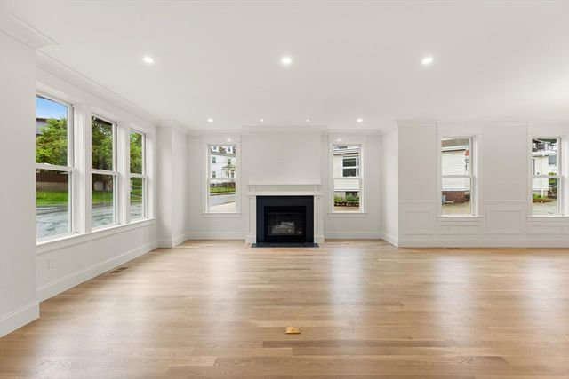 47 Maplewood 47, Watertown, MA 02472