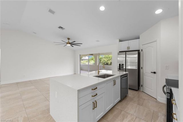 3214 10th ST SW, Lehigh Acres, FL 33976