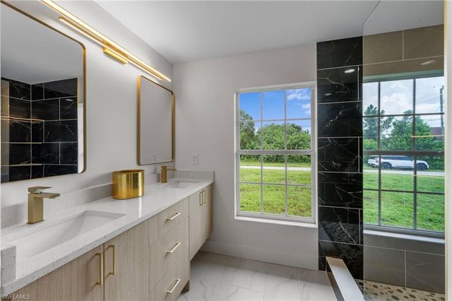 3214 10th ST SW, Lehigh Acres, FL 33976