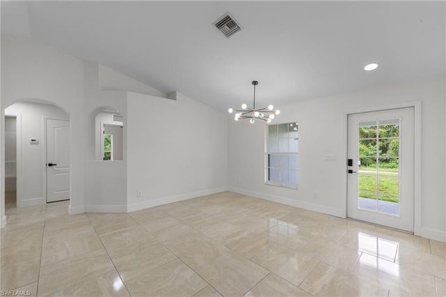 3214 10th ST SW, Lehigh Acres, FL 33976