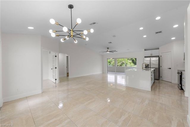 3214 10th ST SW, Lehigh Acres, FL 33976