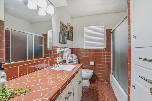 1529 Oakwood Drive, Norman, OK 73069