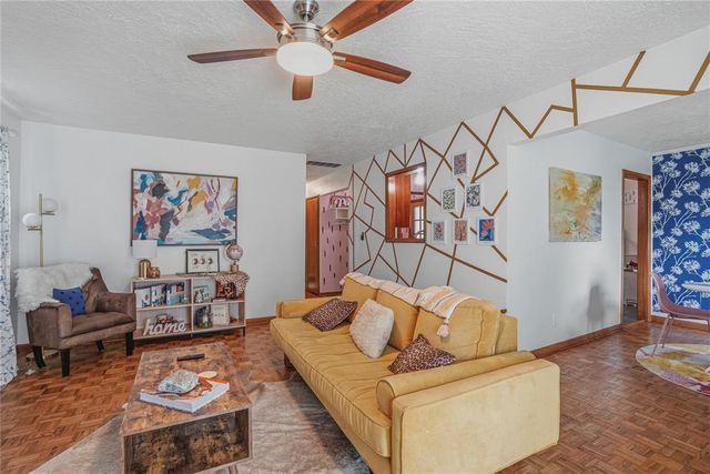1529 Oakwood Drive, Norman, OK 73069