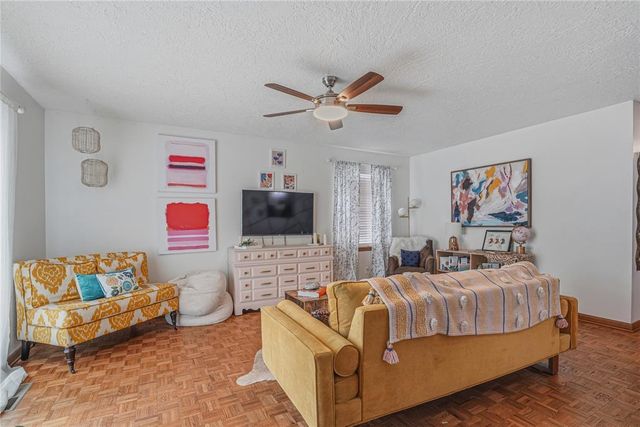 1529 Oakwood Drive, Norman, OK 73069