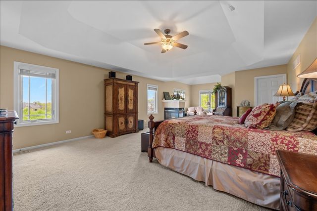 430 Alberosky Way, Batavia, IL 60510