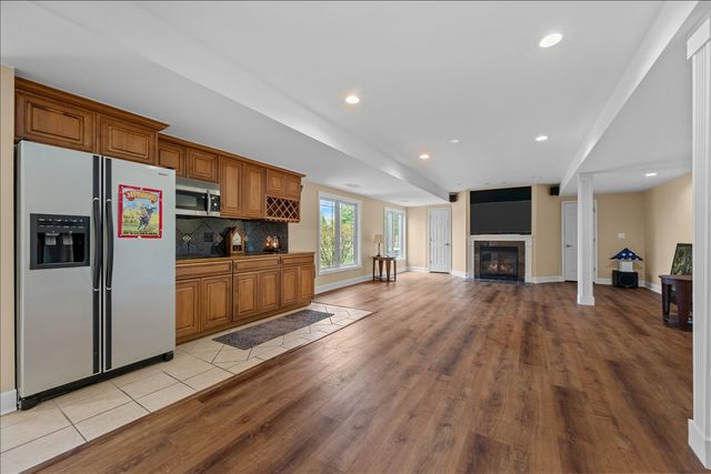 430 Alberosky Way, Batavia, IL 60510