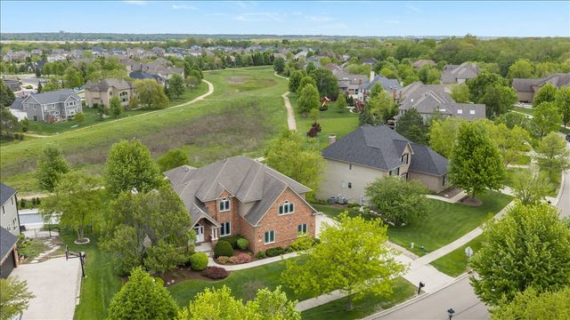 430 Alberosky Way, Batavia, IL 60510