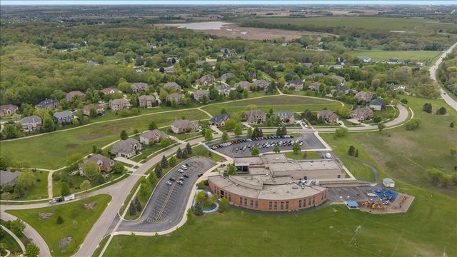 430 Alberosky Way, Batavia, IL 60510