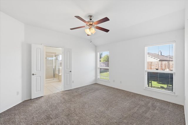 8717 Whirlwind Trail, Aubrey, TX 76227