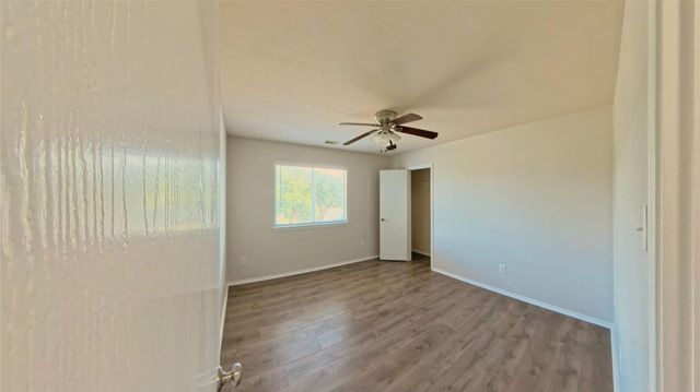 2843 Maybrook Hollow Lane, Houston, TX 77047