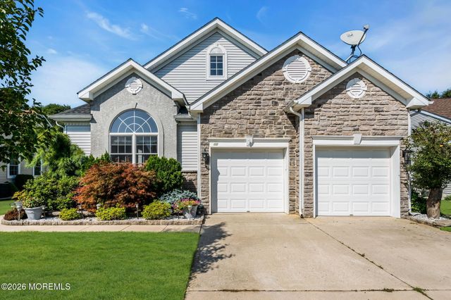 48 Spring Lake Boulevard, Waretown, NJ 08758