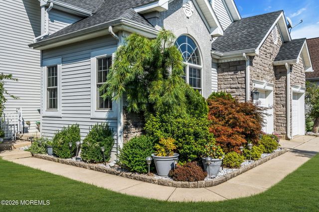 48 Spring Lake Boulevard, Waretown, NJ 08758