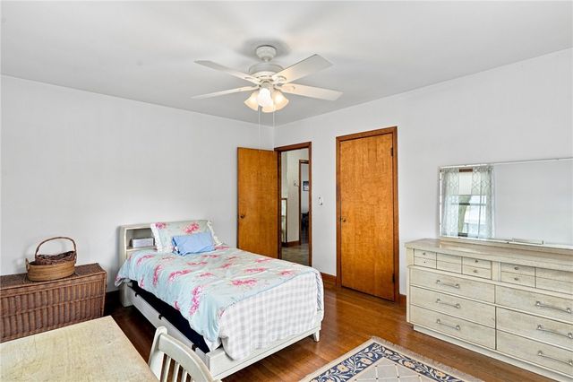 219 Grosvenor Avenue, North Providence, RI 02904