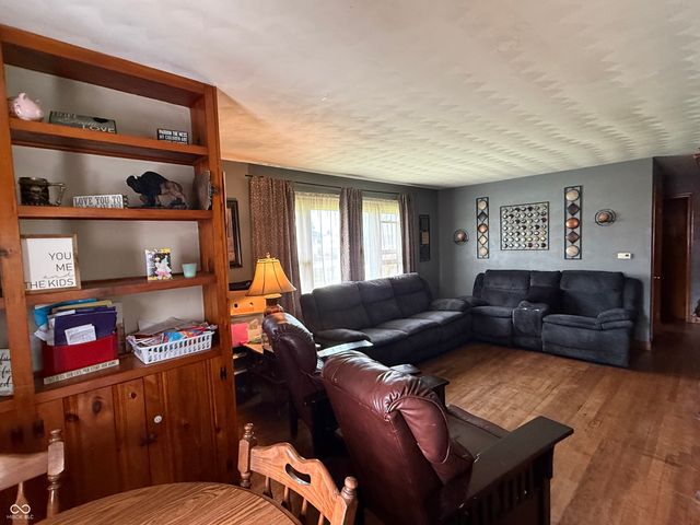 117 E Barachel Lane, Greensburg, IN 47240