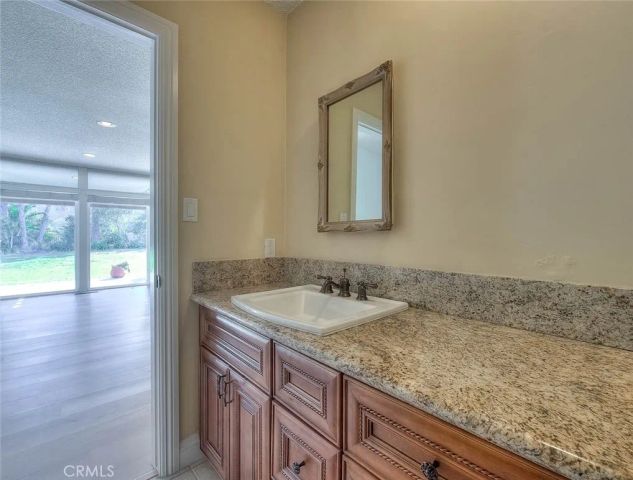16612 Park Lane Circle, Los Angeles, CA 90049