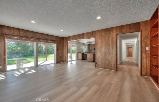 16612 Park Lane Circle, Los Angeles, CA 90049
