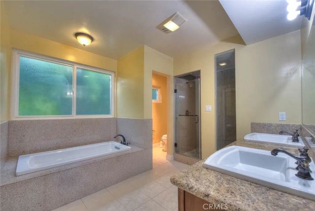 16612 Park Lane Circle, Los Angeles, CA 90049