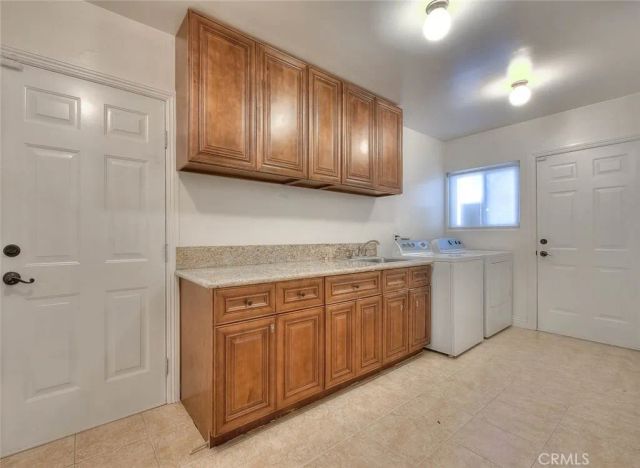 16612 Park Lane Circle, Los Angeles, CA 90049