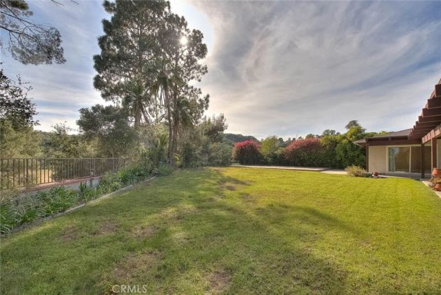 16612 Park Lane Circle, Los Angeles, CA 90049