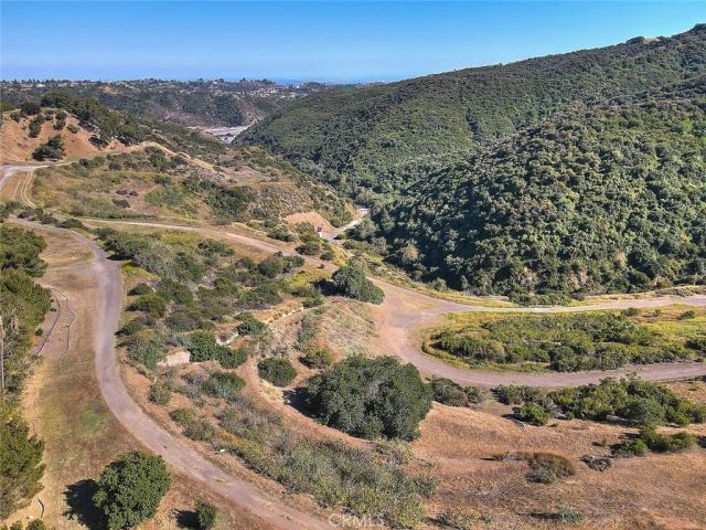 16612 Park Lane Circle, Los Angeles, CA 90049
