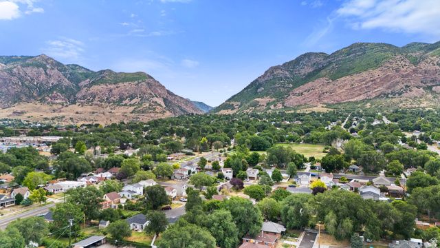2261 VAN BUREN, Ogden, UT 84403