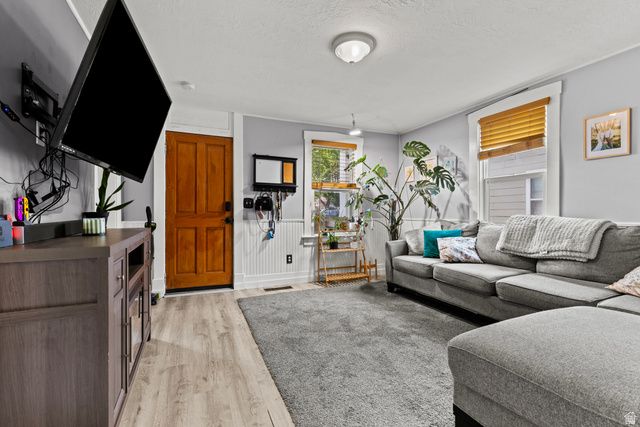 2261 VAN BUREN, Ogden, UT 84403