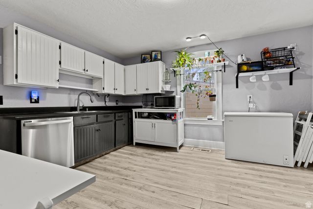 2261 VAN BUREN, Ogden, UT 84403