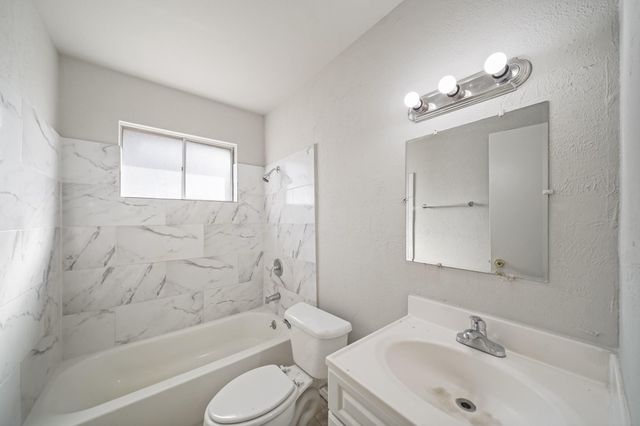 14415 Insley Street, Houston, TX 77045