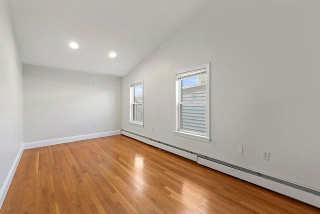 67 Old Harbor Street 3, Boston, MA 02127