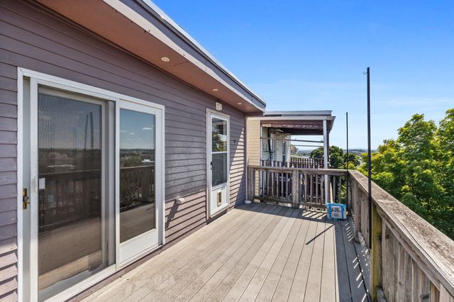 67 Old Harbor Street 3, Boston, MA 02127