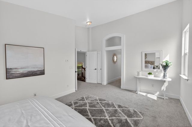 9475 Winding River Way, Elk Grove, CA 95624