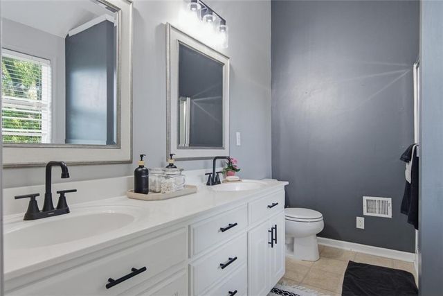 269 W Cheyenne Street, Gardner, KS 66030