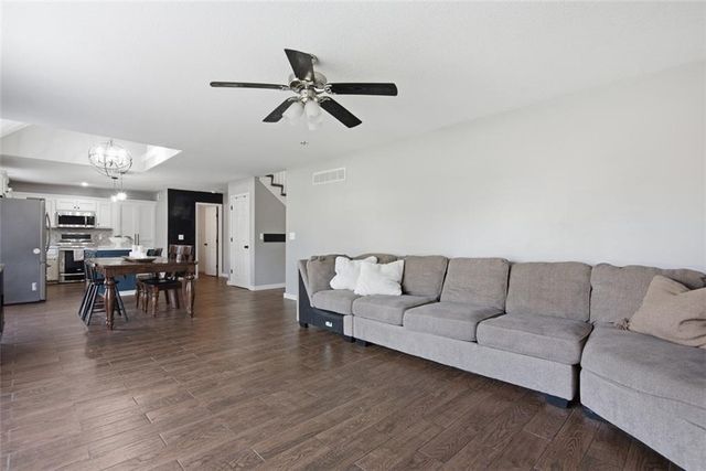 269 W Cheyenne Street, Gardner, KS 66030