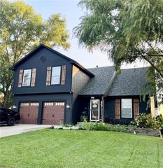 269 W Cheyenne Street, Gardner, KS 66030