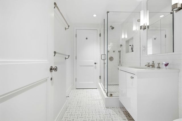 300 Boylston St 1202, Boston, MA 02116