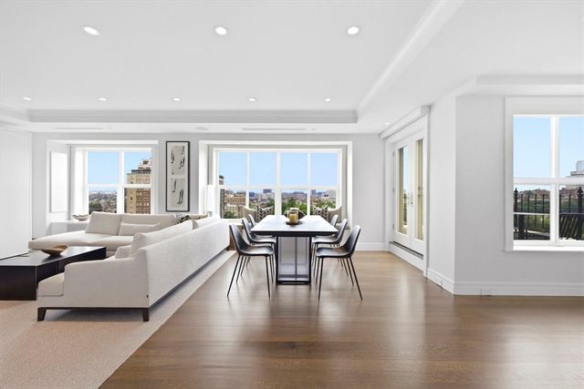 300 Boylston St 1202, Boston, MA 02116