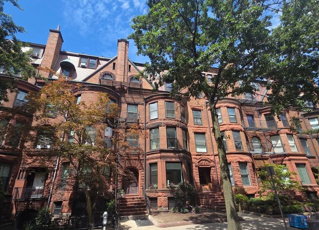 25 Bay State Rd 1, Boston, MA 02215