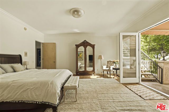 3780 Multiview Drive, Los Angeles, CA 90068