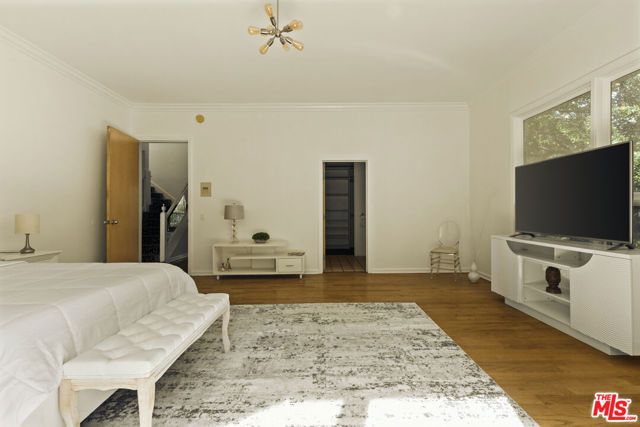 3780 Multiview Drive, Los Angeles, CA 90068