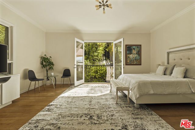 3780 Multiview Drive, Los Angeles, CA 90068