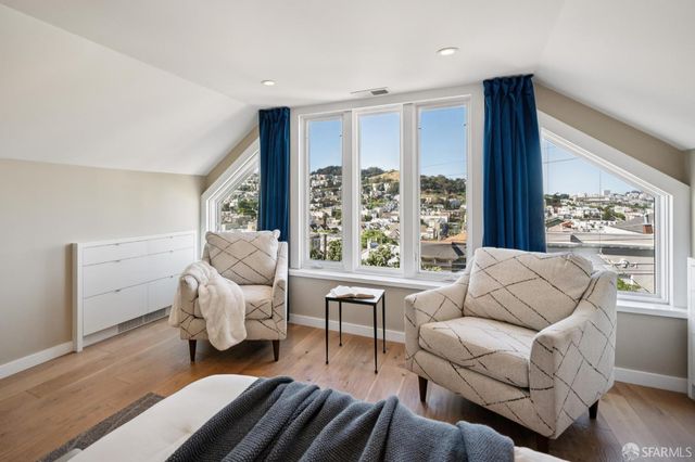 4349 20th Street, San Francisco, CA 94114