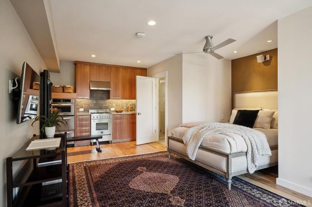 4349 20th Street, San Francisco, CA 94114