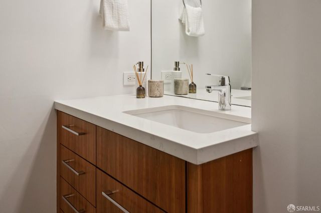 4349 20th Street, San Francisco, CA 94114