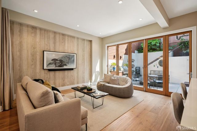 4349 20th Street, San Francisco, CA 94114